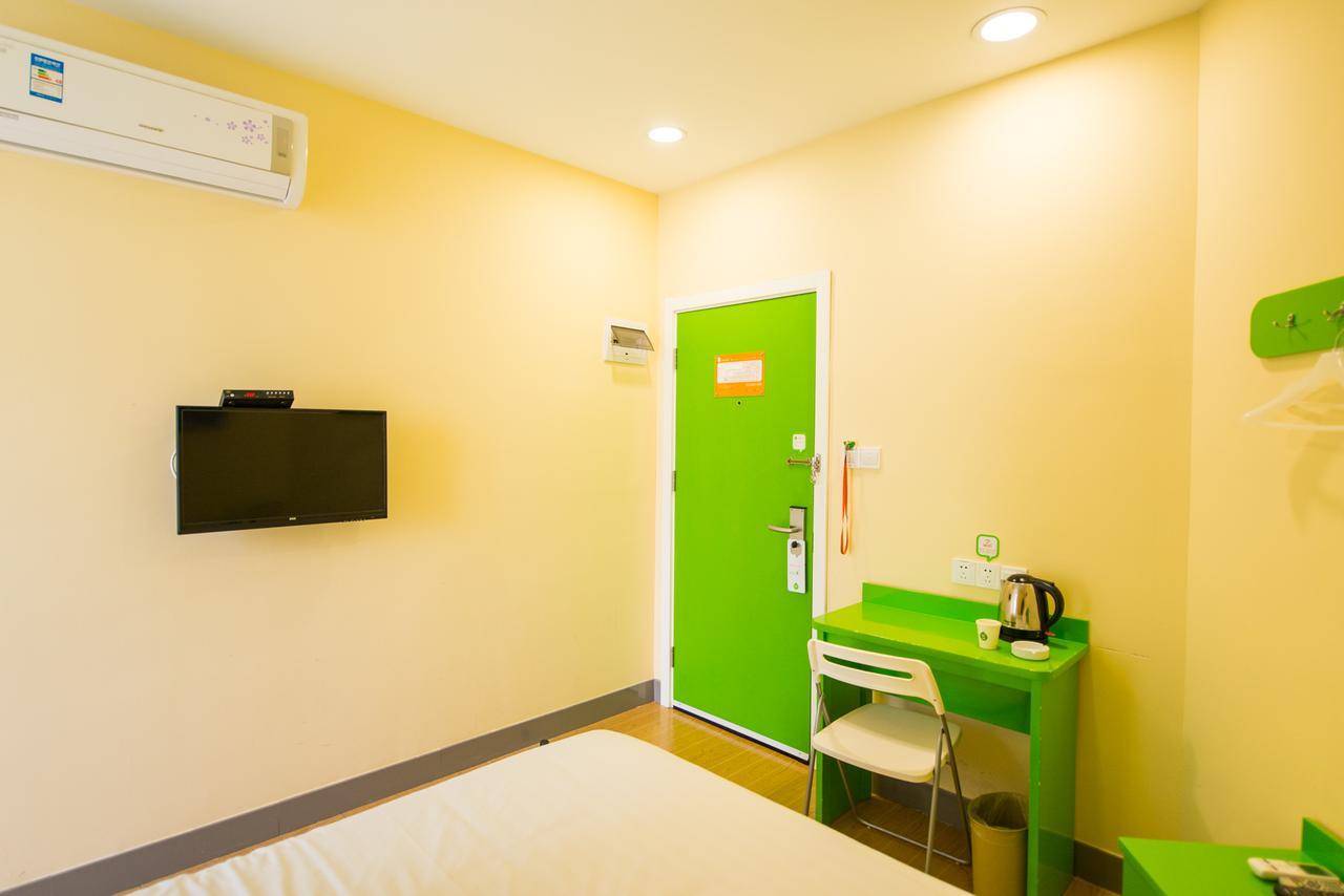 Hi Inn Shanghai Shibei Industrial Park Bagian luar foto